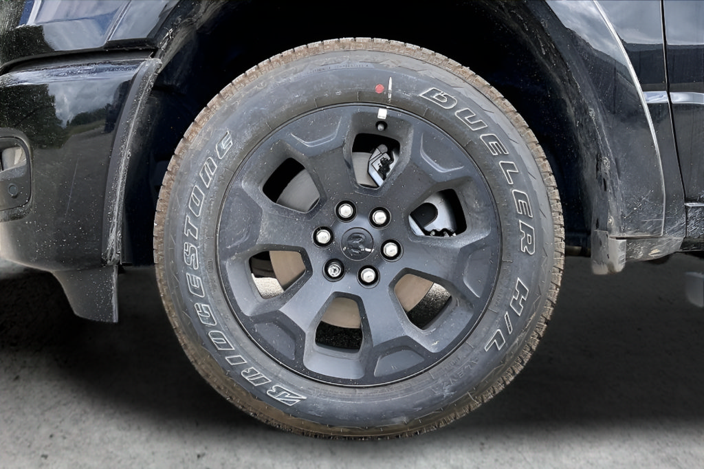 New 2026 RAM 1500 Lone Star AWD/4WD image 17