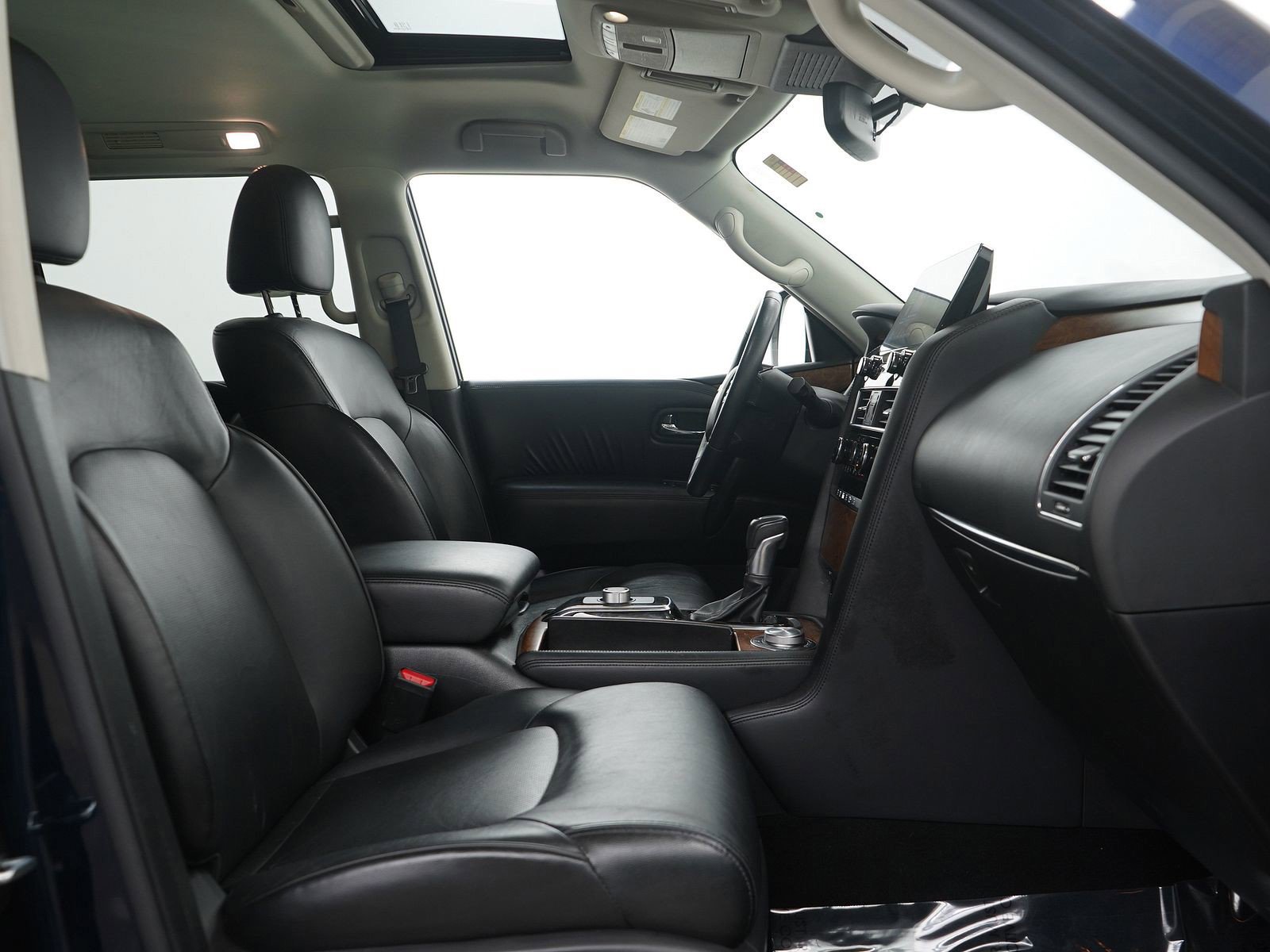 Used 2023 Nissan Armada SL image 15