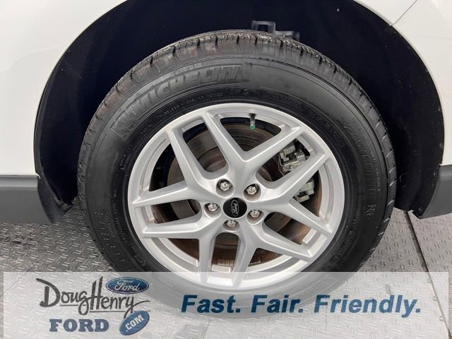 Used 2024 Ford Edge SEL image 19