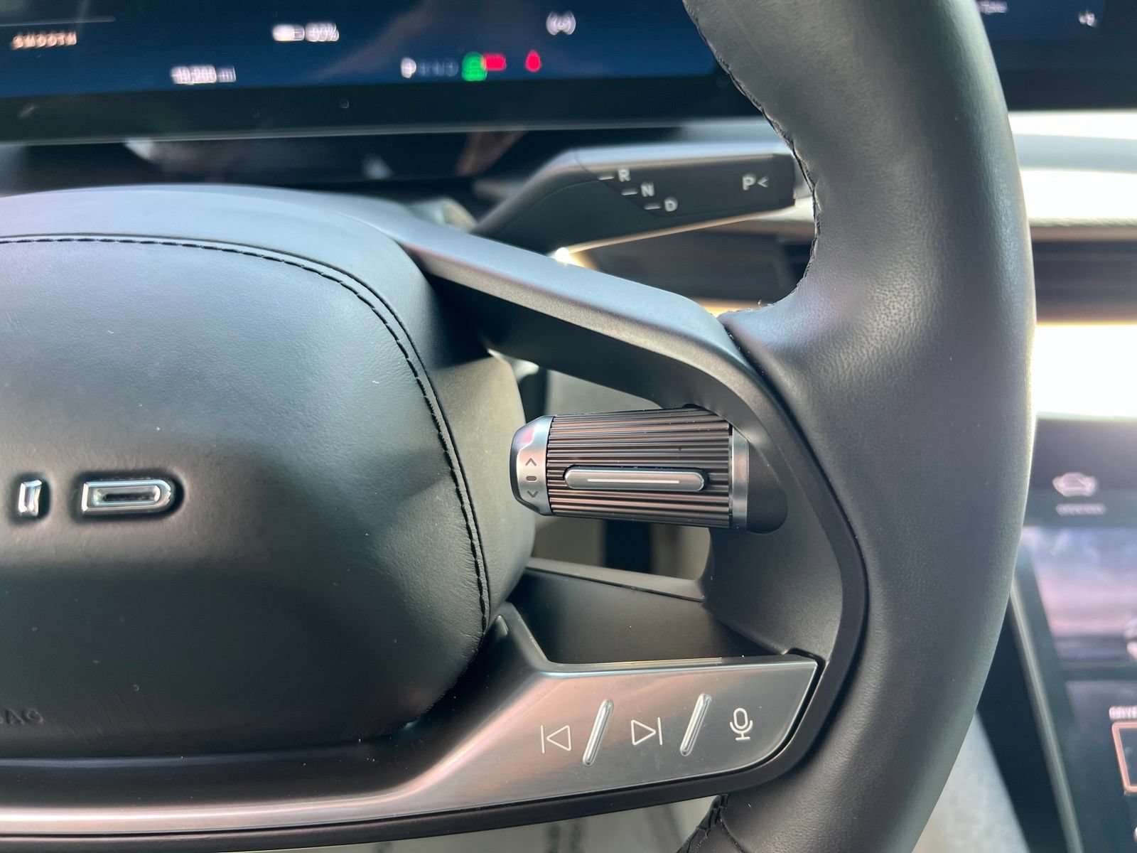 Used 2023 Lucid Air Touring AWD/4WD image 35