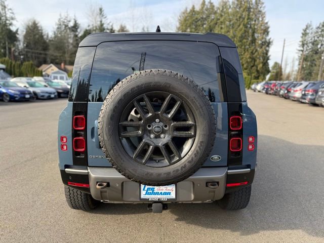 Used 2022 Land Rover Defender 90 X-Dynamic S image 6
