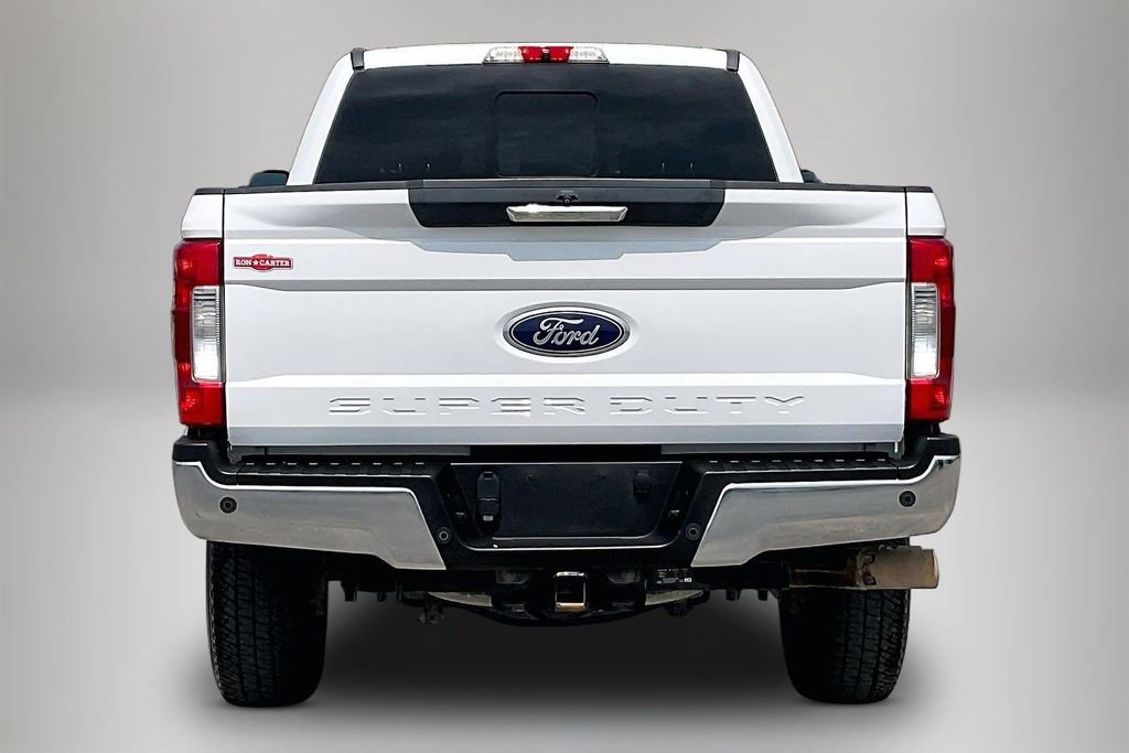 Used 2019 Ford F250 XLT w/ XLT Premium Package AWD/4WD image 6