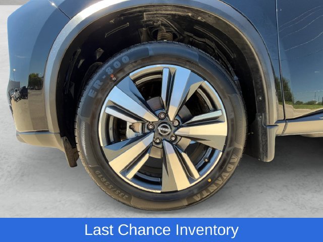 Certified 2025 Nissan Rogue SL AWD/4WD image 23