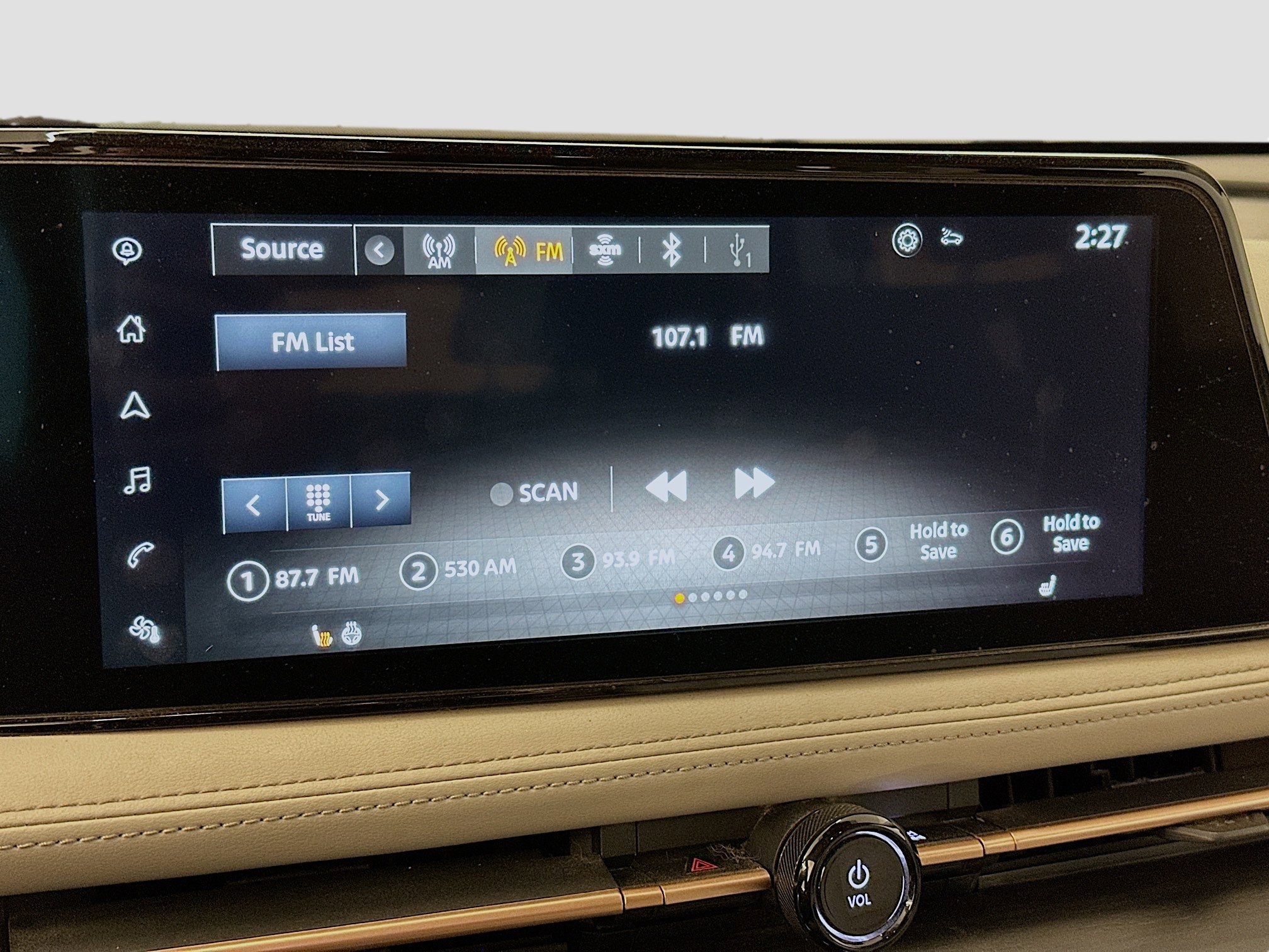 Used 2023 Nissan Ariya AWD image 21