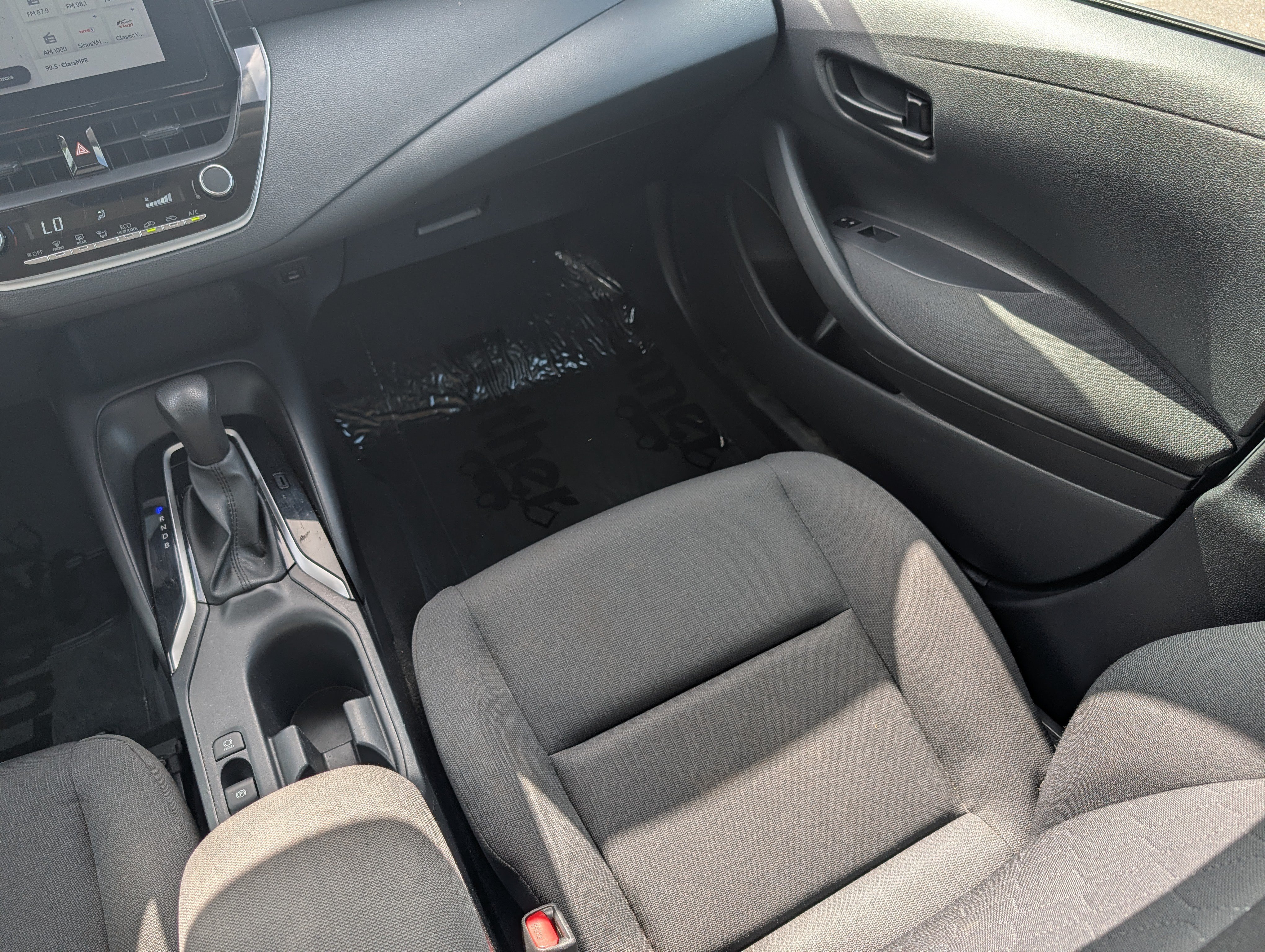 Certified 2024 Toyota Corolla LE FWD image 11
