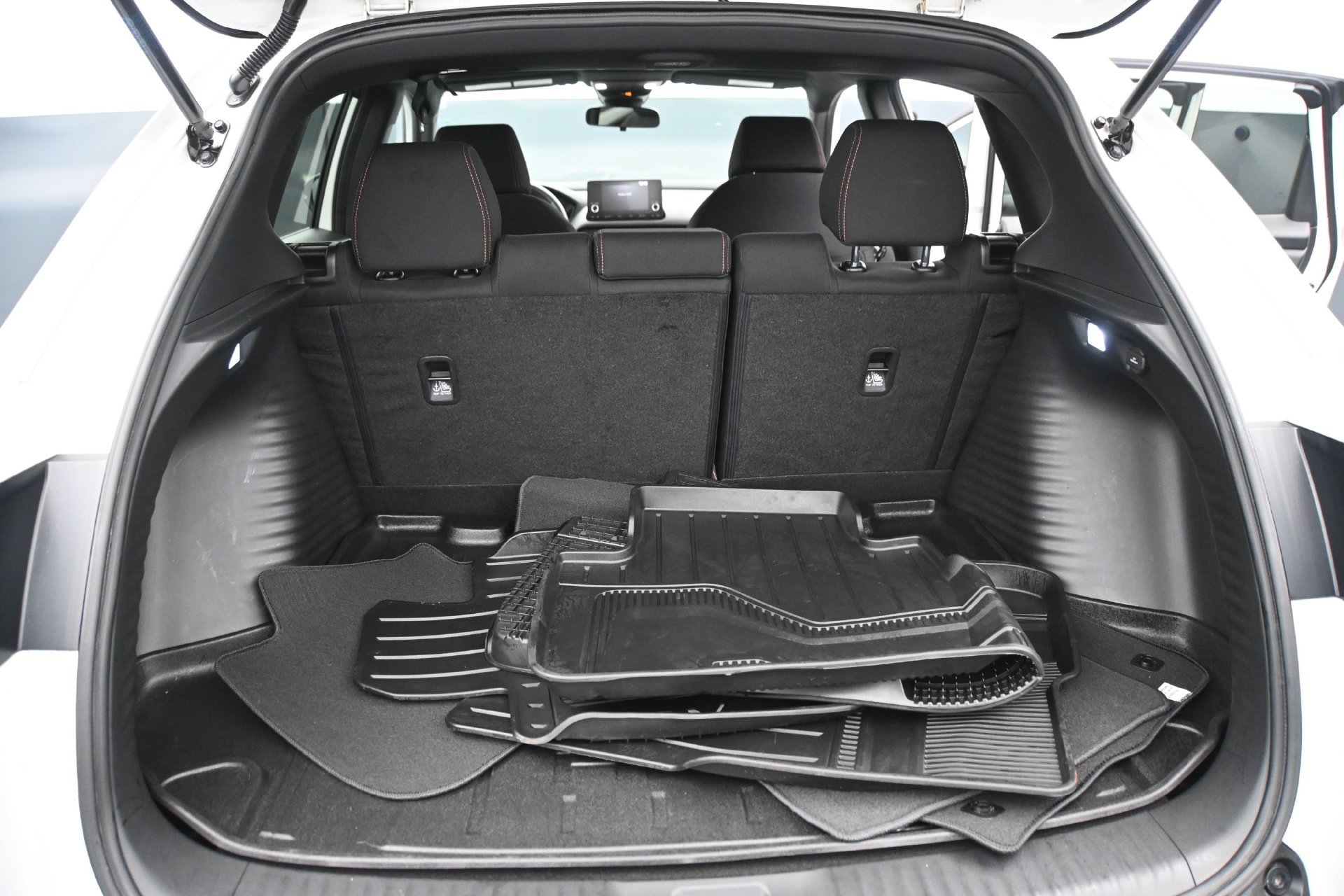 Used 2024 Honda HR-V Sport image 15