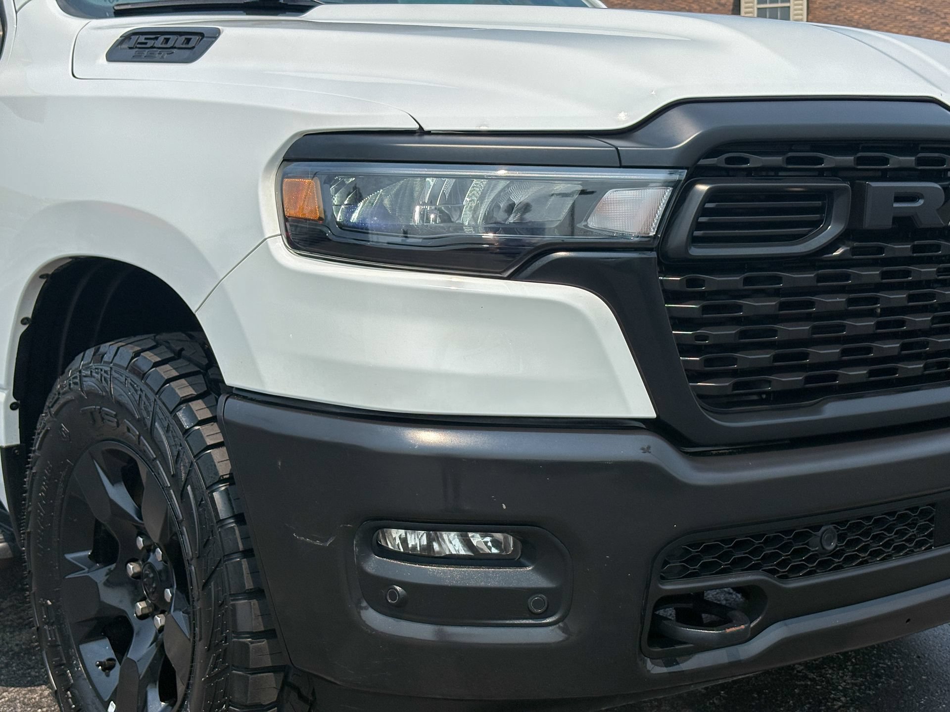 Used 2025 RAM 1500 Warlock AWD/4WD image 3