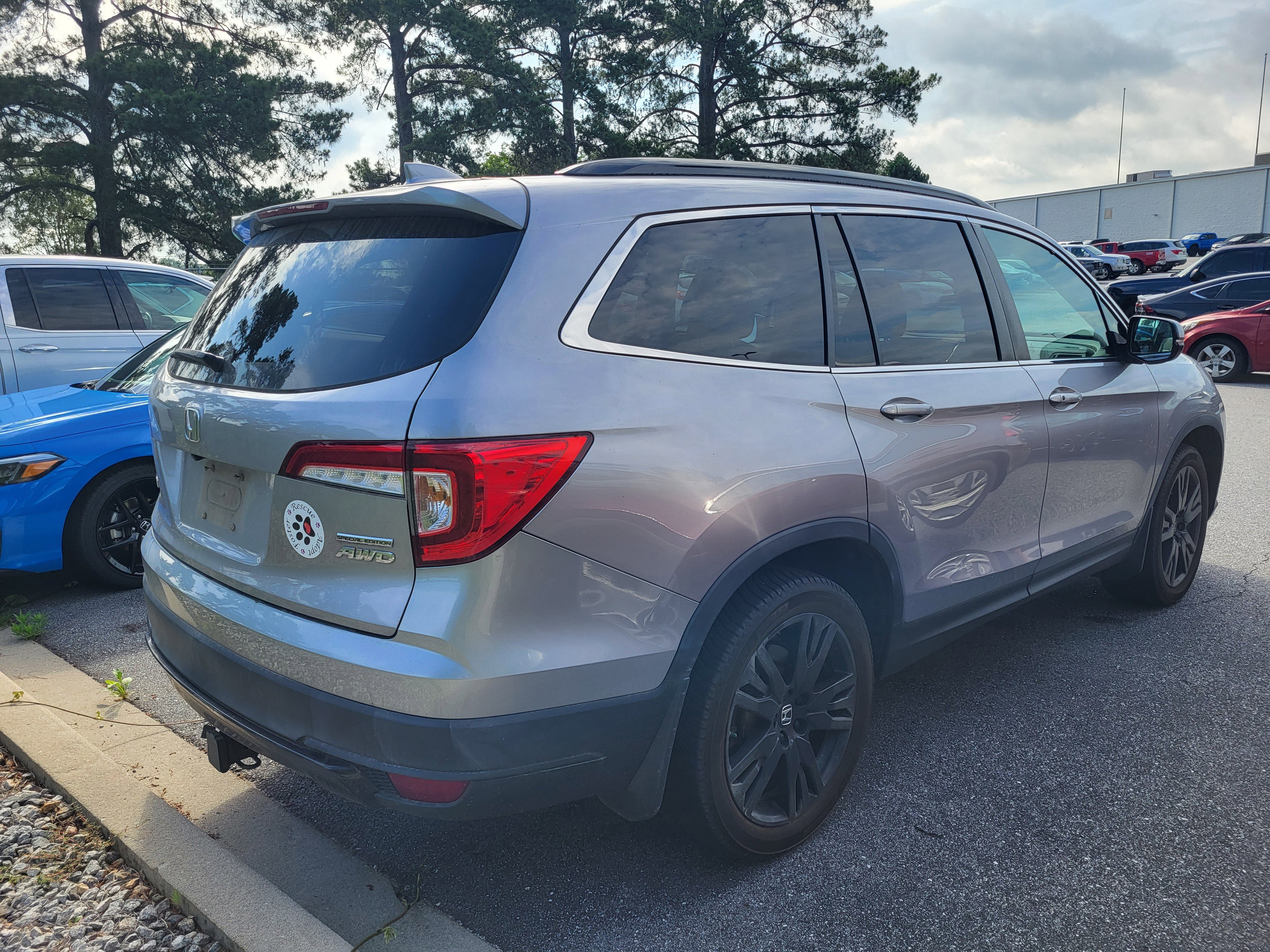 Used 2021 Honda Pilot Special Edition image 4