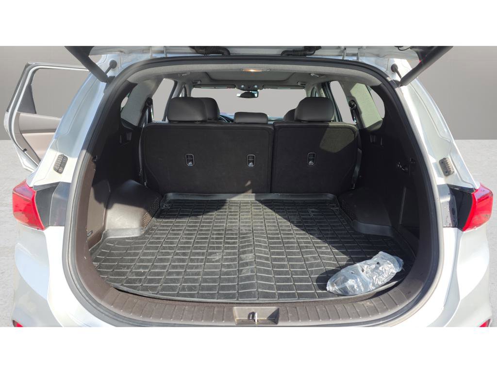 Used 2019 Hyundai Santa Fe Limited image 19