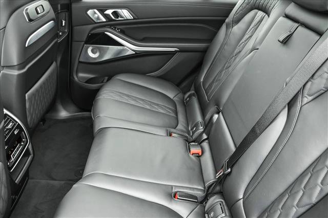 Used 2026 BMW ALPINA XB7 AWD/4WD image 21