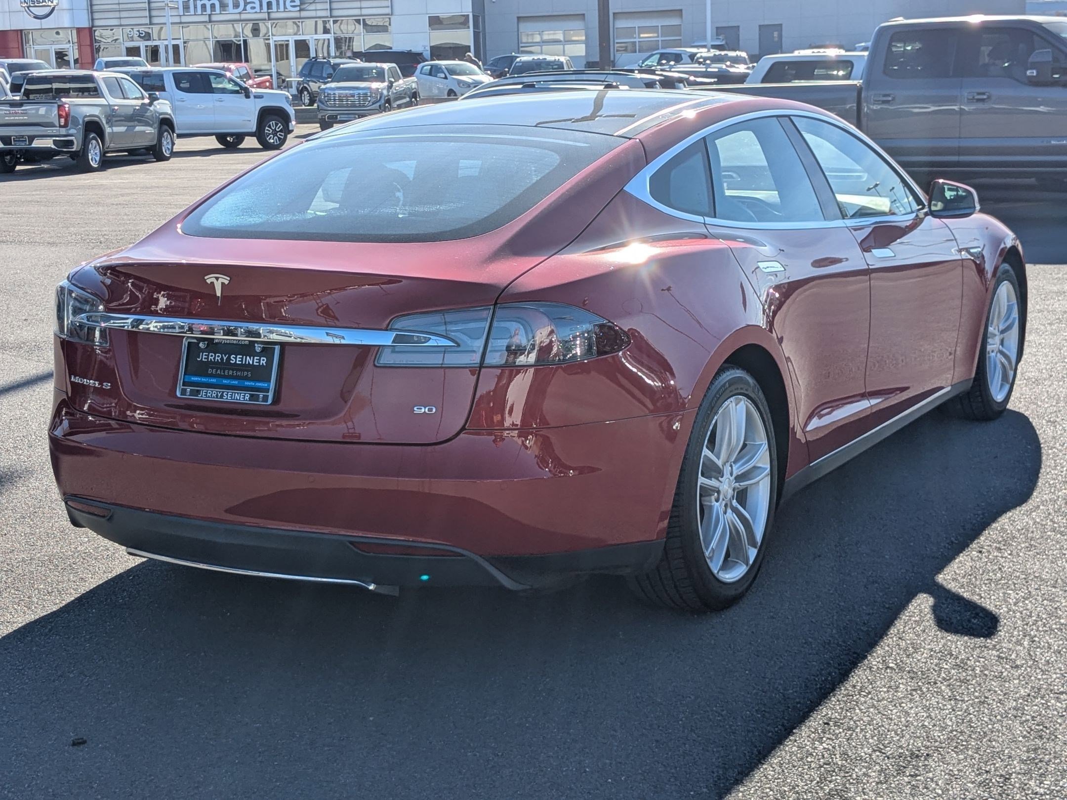 Used 2015 Tesla Model S 85D image 5