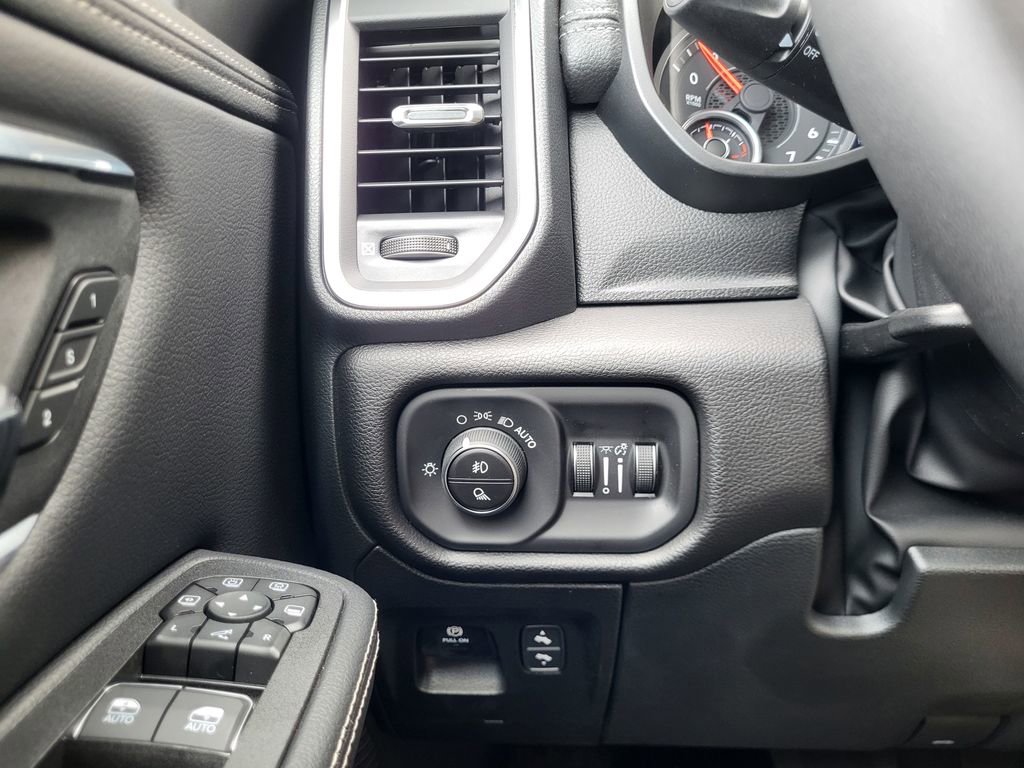 New 2026 RAM 1500 Laramie w/ Laramie Southwest Edition image 28