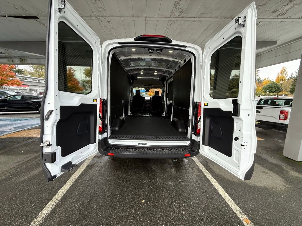 New 2025 Ford Transit 250 148 Medium Roof w/ Load Area Protection Package image 4