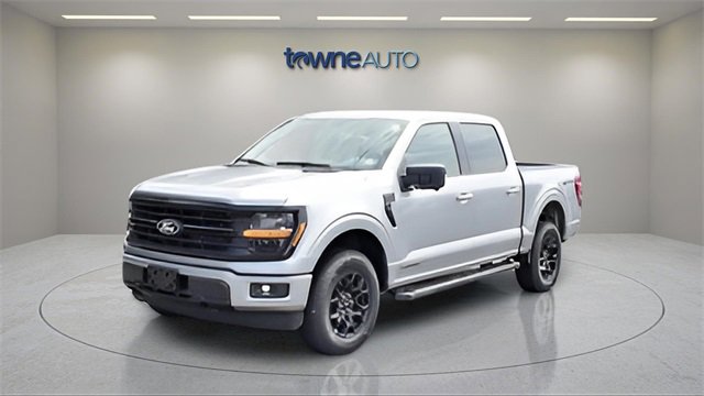 Used 2025 Ford F150 XLT w/ Equipment Group 302A MID