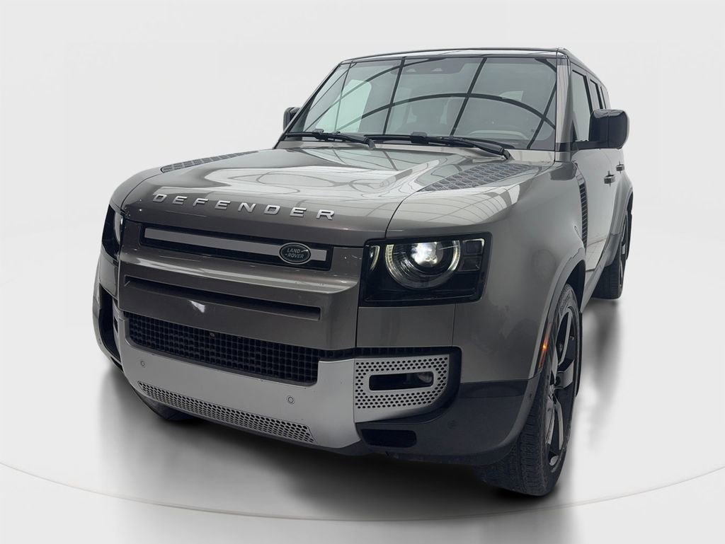 Used 2024 Land Rover Defender 130 S image 4