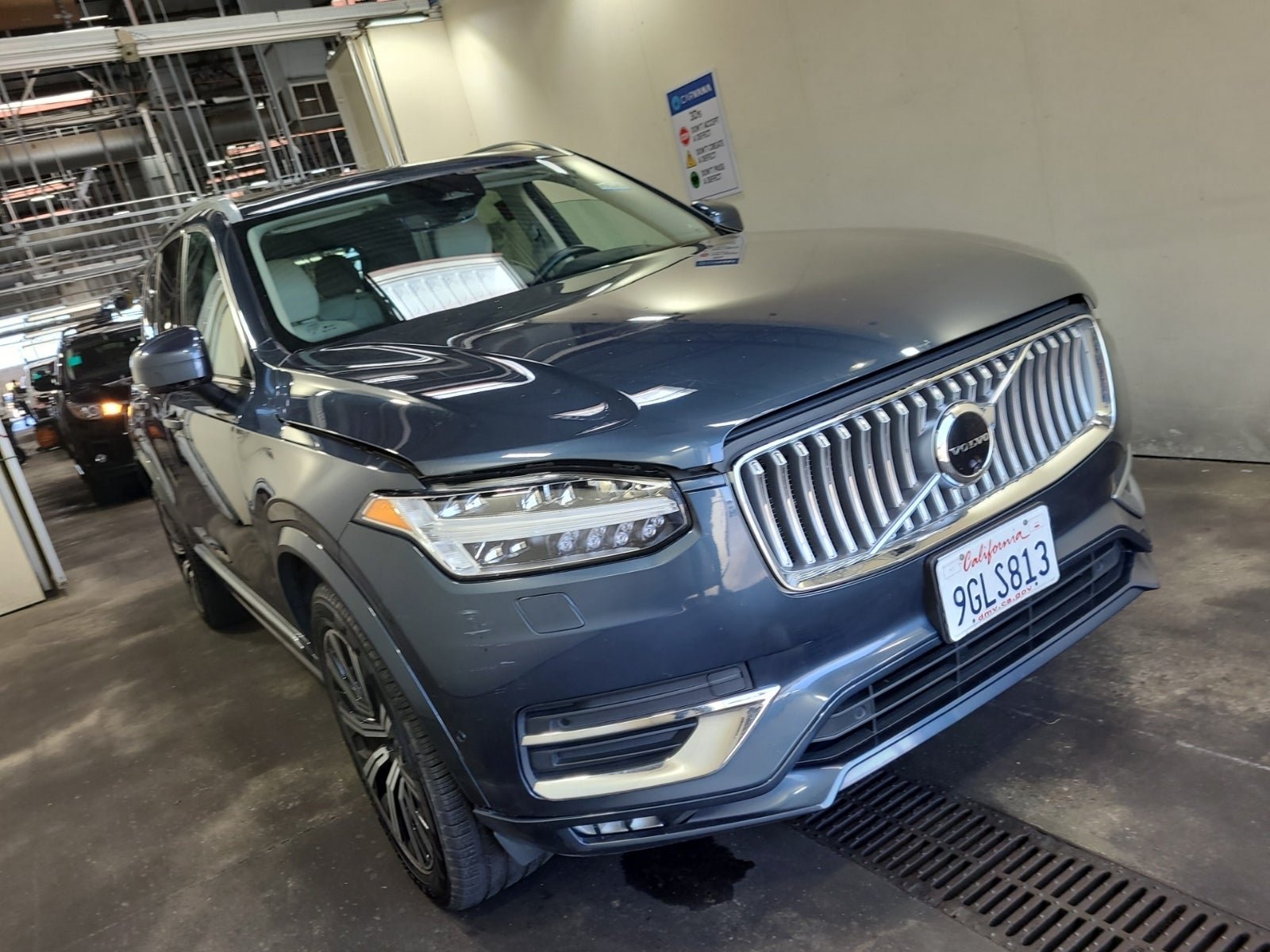 Used 2023 Volvo XC90 B6 Plus w/ Protection Package Premier AWD/4WD image 4