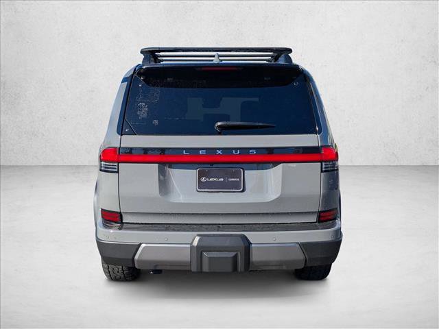 Used 2024 Lexus GX 550 image 7