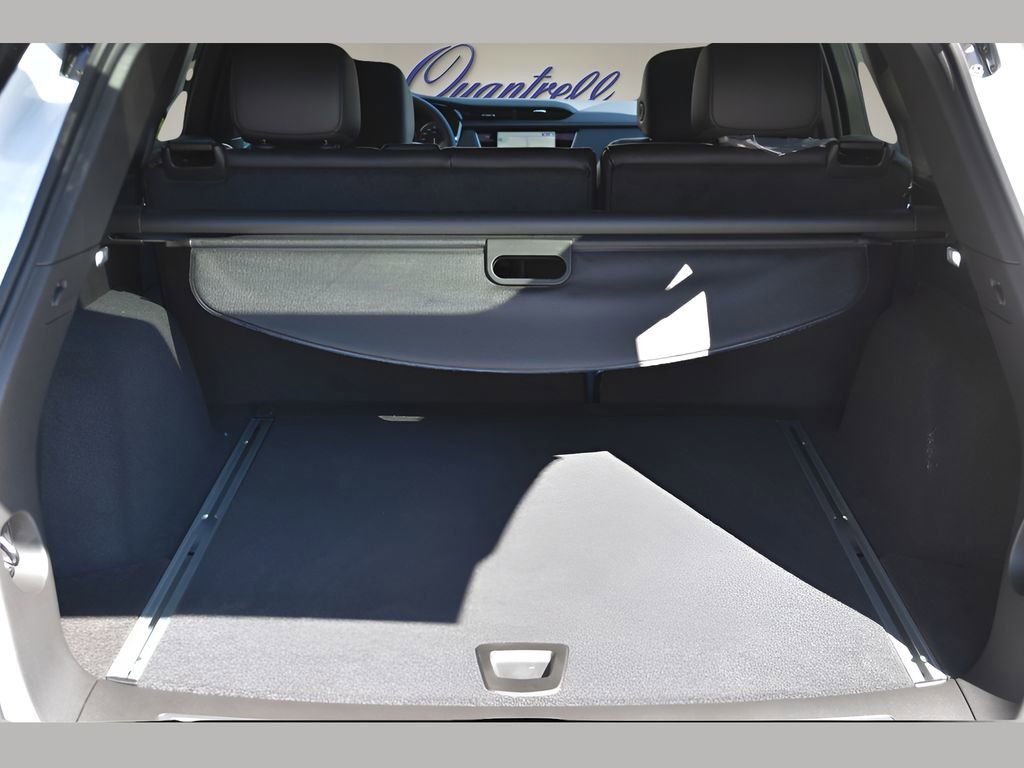 New 2025 Cadillac XT5 Sportv w/ LPO, Floor Liner Package image 23