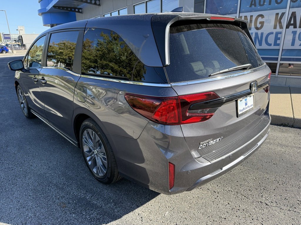 New 2026 Honda Odyssey Touring image 8