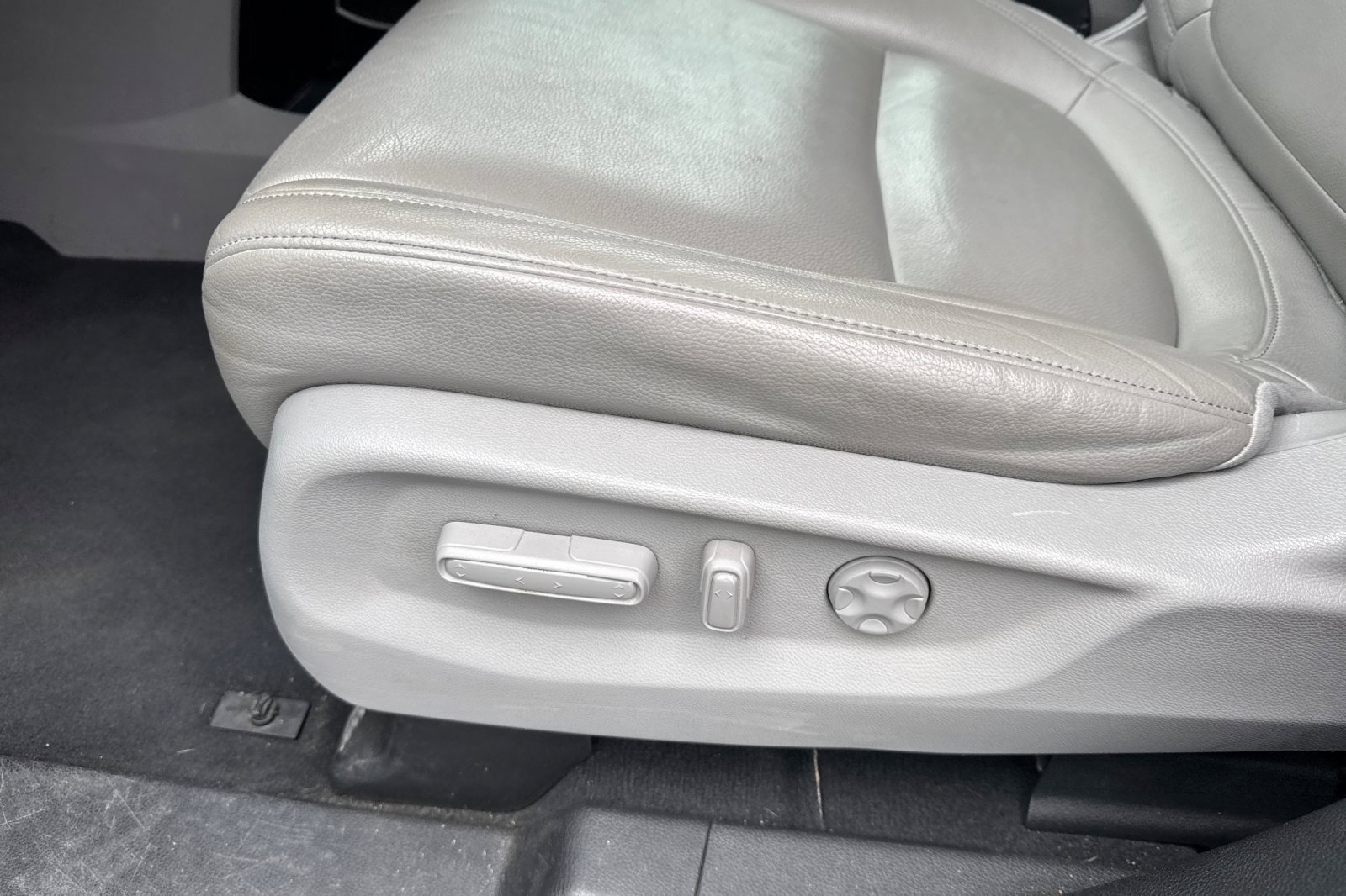 Used 2023 Honda Odyssey EX-L image 14