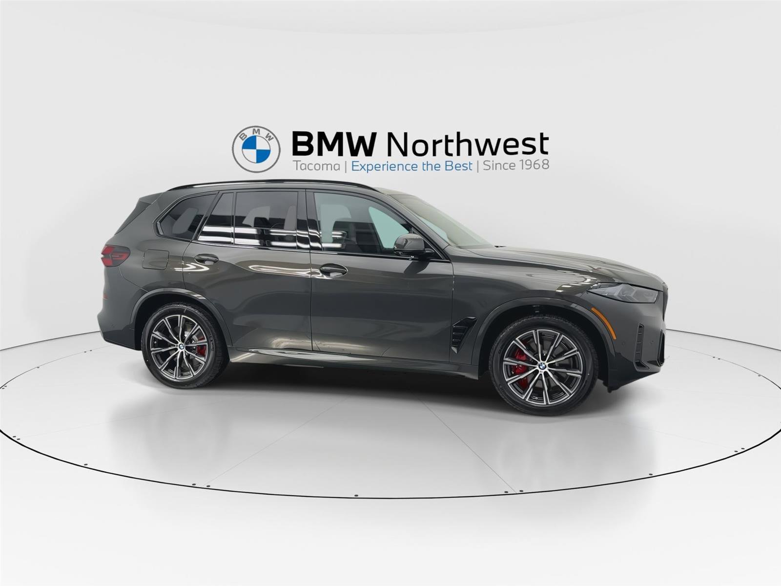 New 2026 BMW X5 xDrive50e image 5