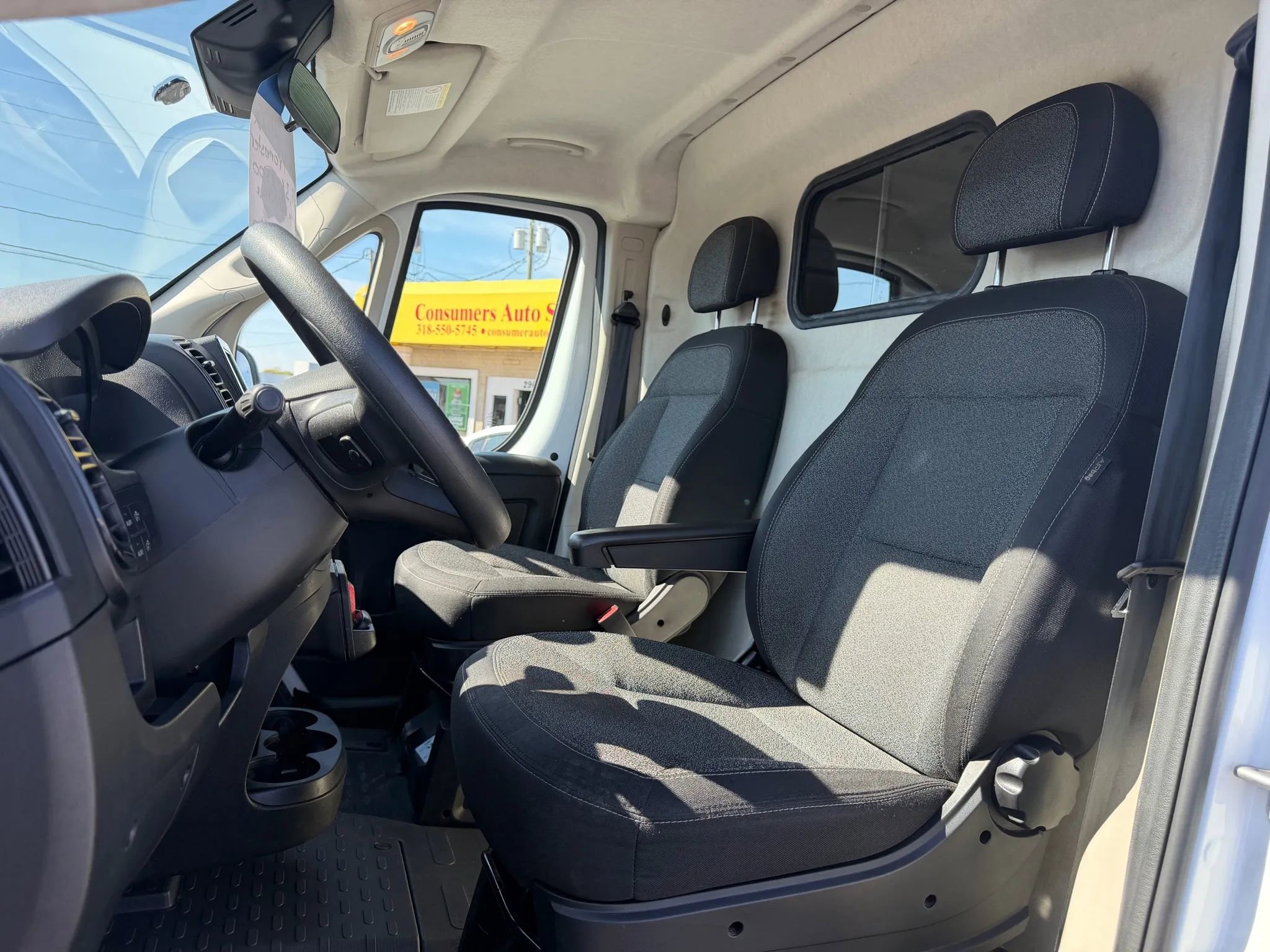 Used 2022 RAM ProMaster 2500 w/ Interior LED Lighting Group image 6