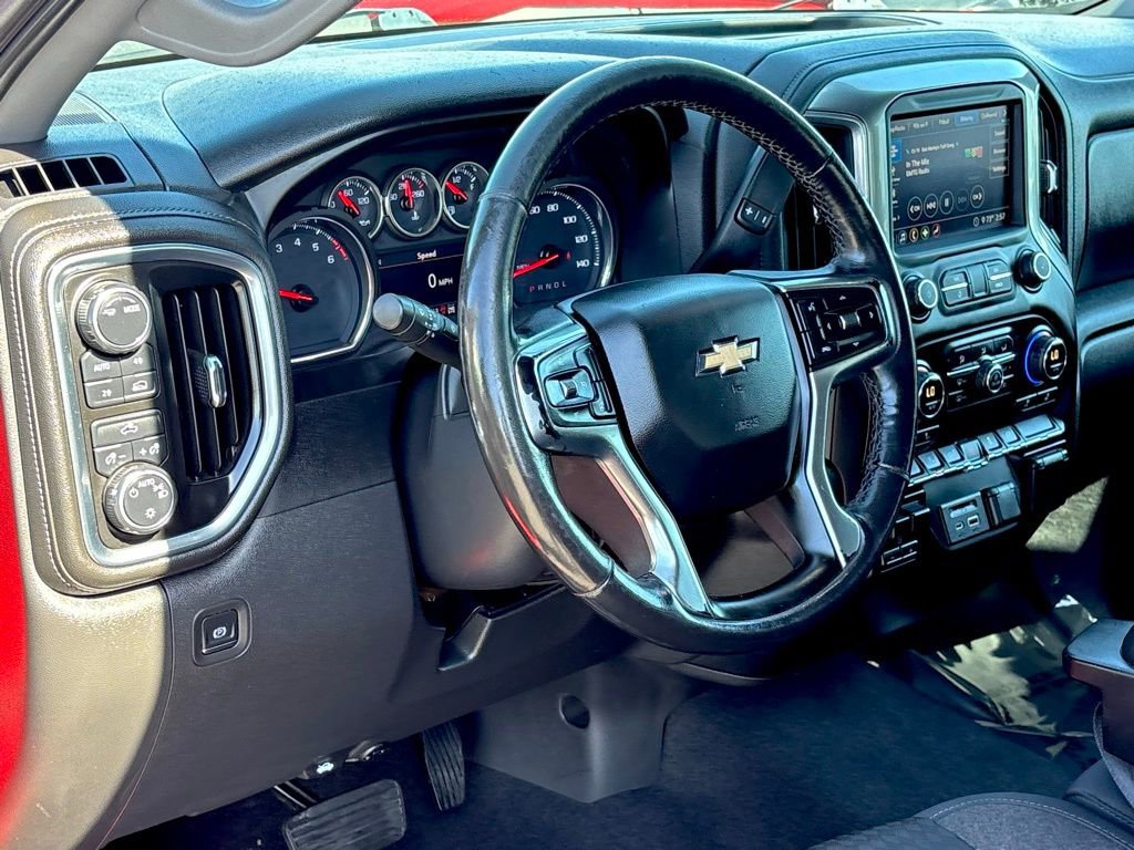 Used 2020 Chevrolet Silverado 1500 LT w/ Texas Edition image 11