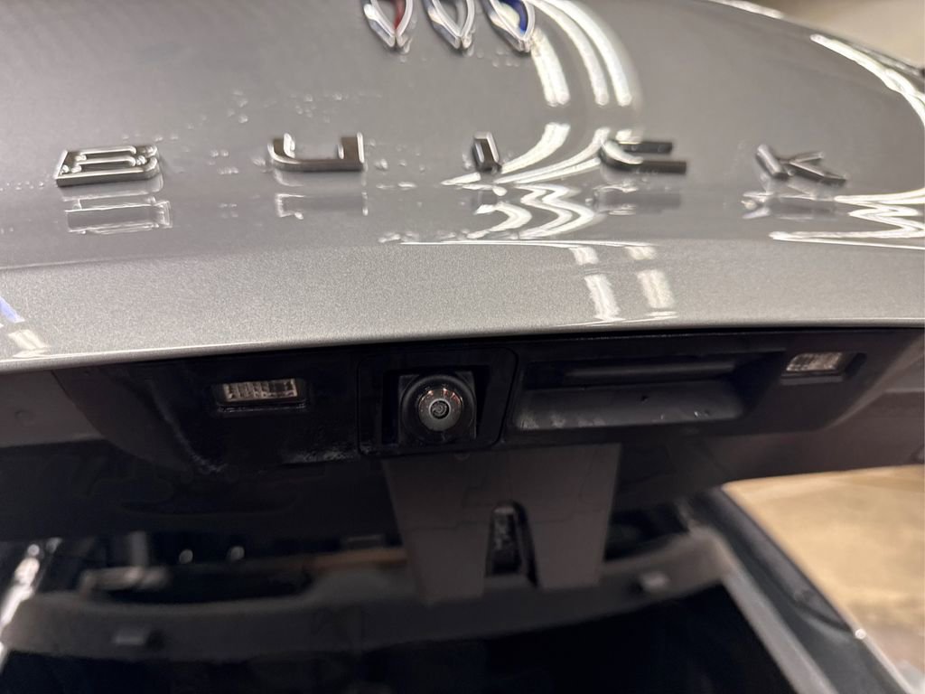 Used 2024 Buick Envista Sport Touring w/ Convenience I Package image 16