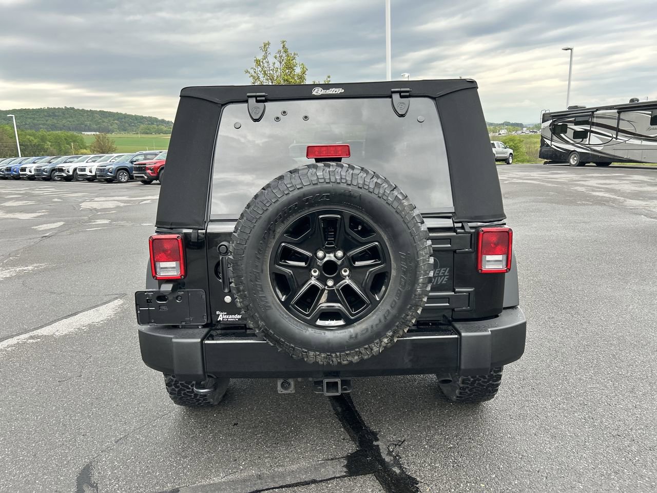 Used 2015 Jeep Wrangler Sport AWD/4WD image 6
