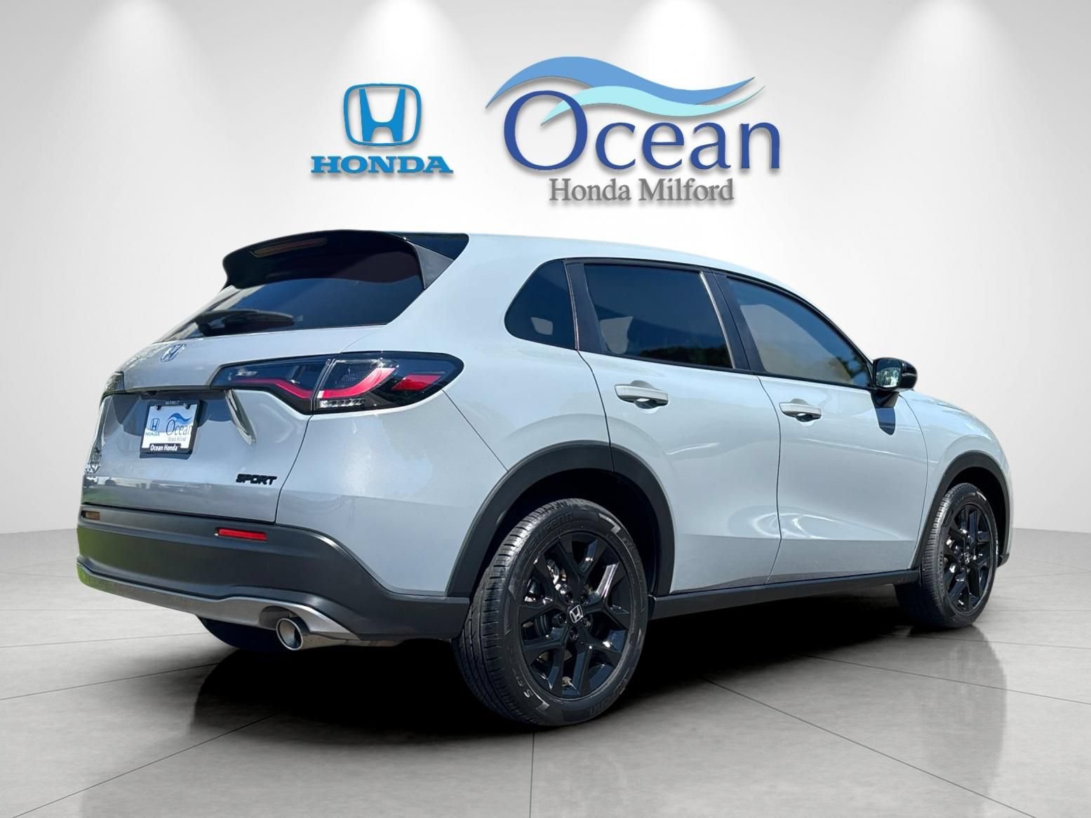 Used 2024 Honda HR-V Sport image 3