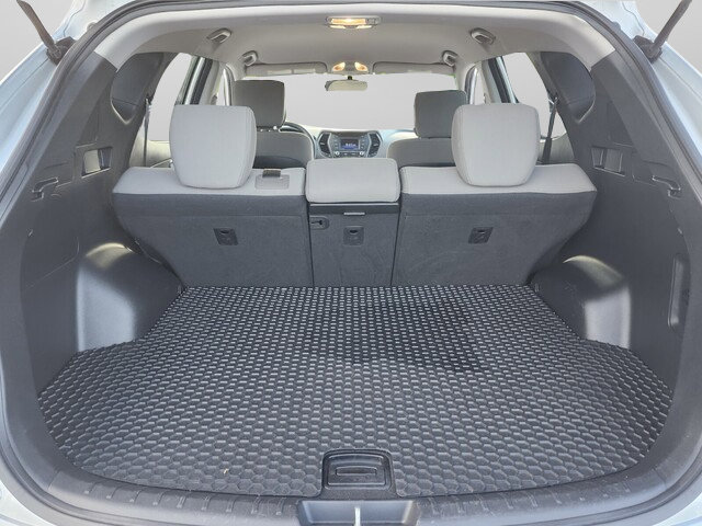 Used 2018 Hyundai Santa Fe Sport image 19