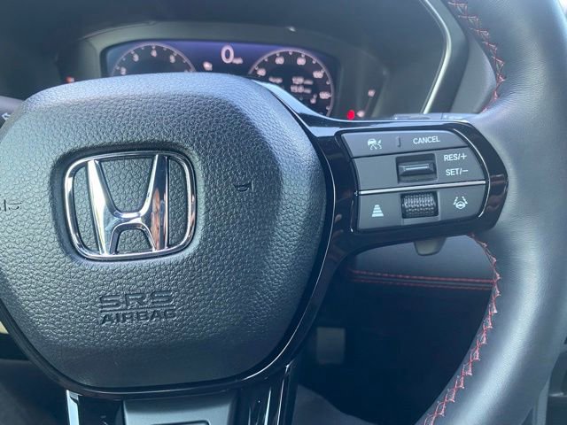 Used 2025 Honda Pilot Black Edition image 23