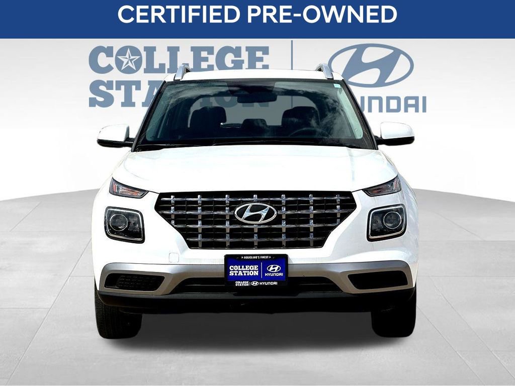 Used 2025 Hyundai Venue SEL image 4