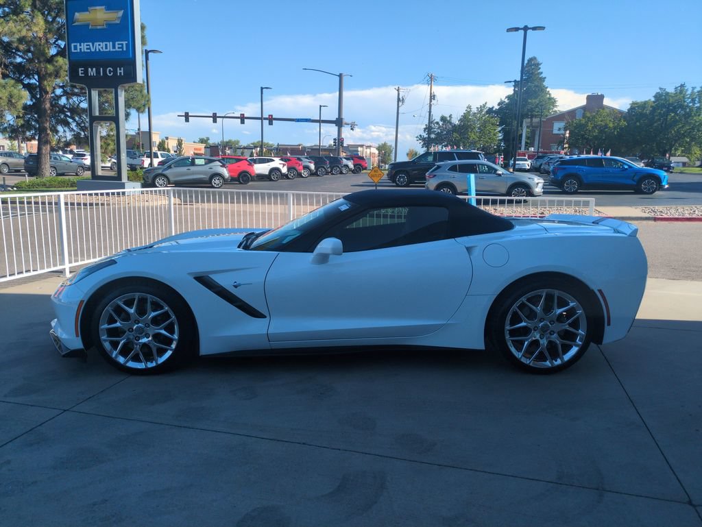 Used 2016 Chevrolet Corvette Stingray Convertible w/ 3LT Preferred Equipment Group RWD image 2