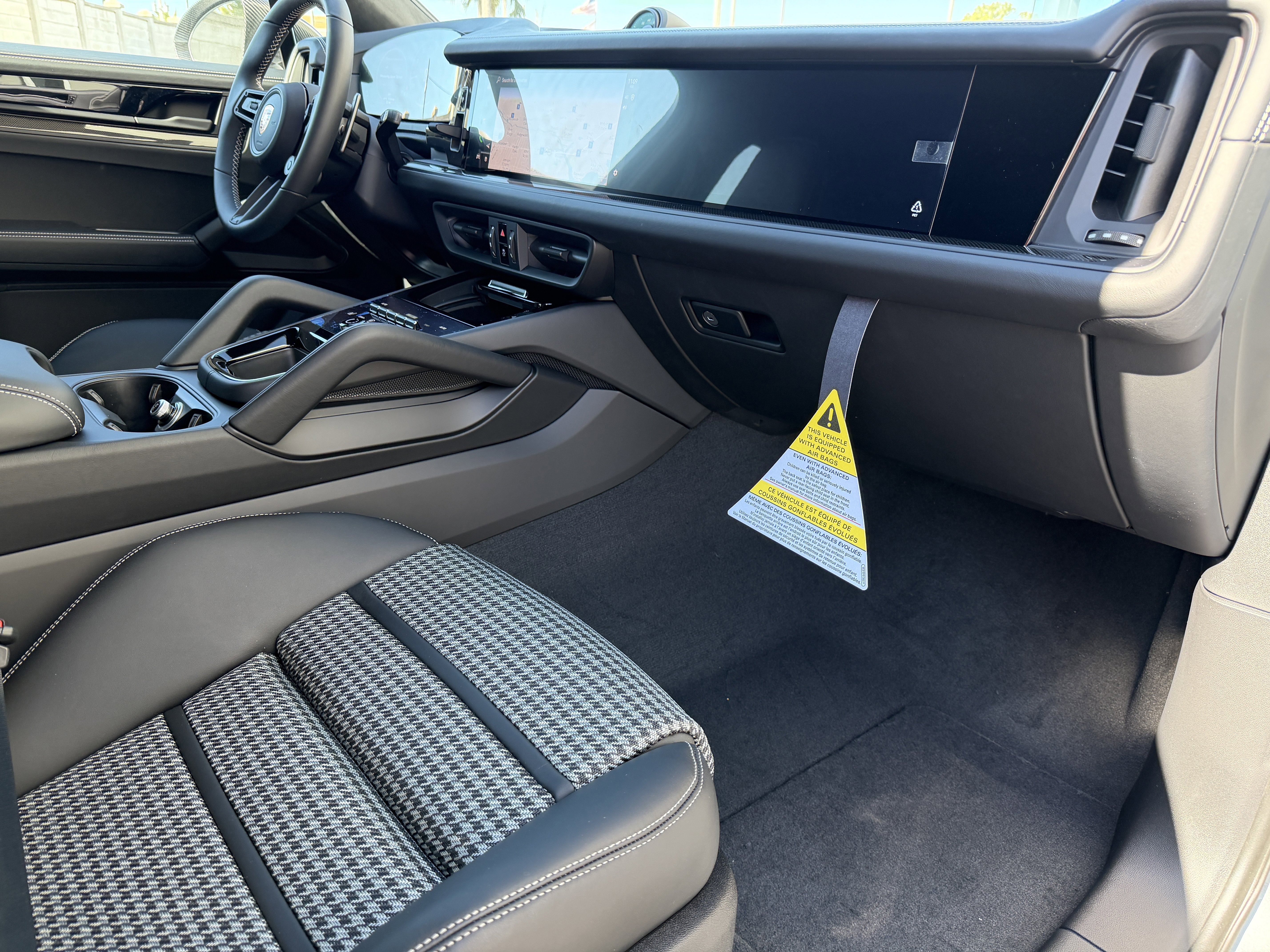 New 2026 Porsche Cayenne GTS image 16