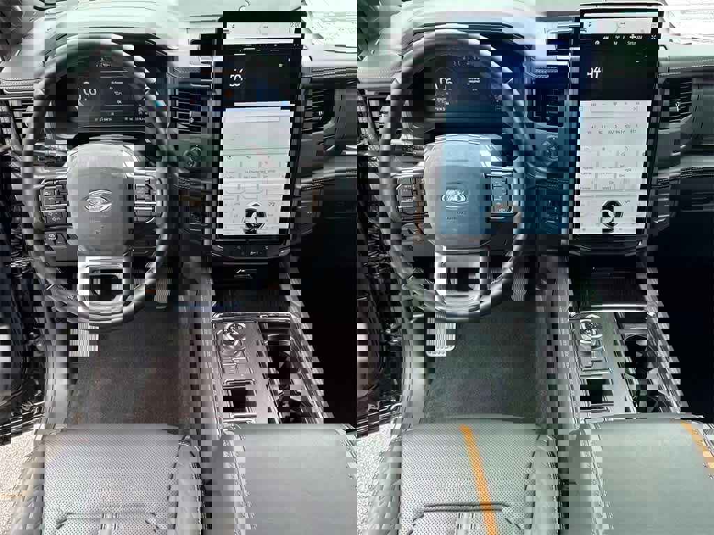 New 2023 Ford Expedition Platinum image 19