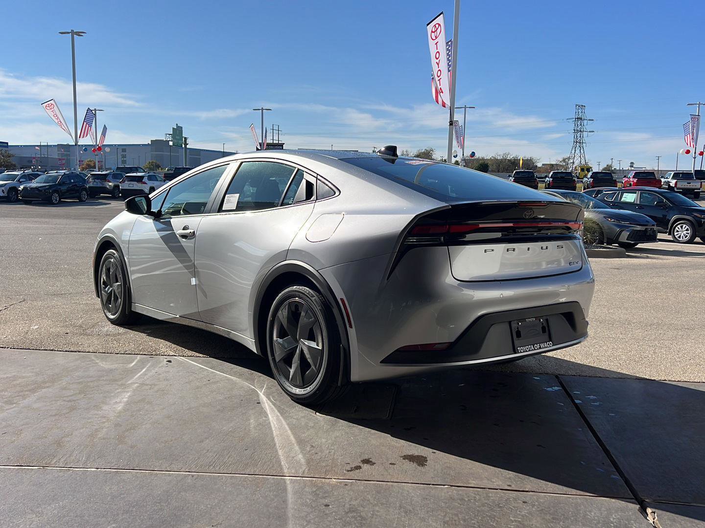 New 2026 Toyota Prius LE image 4