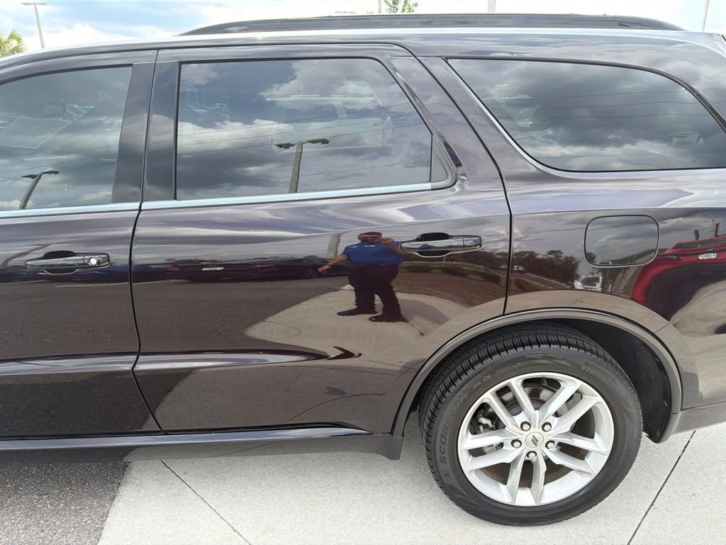 Used 2023 Dodge Durango GT RWD image 17