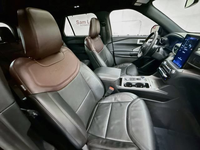 Used 2020 Ford Explorer Platinum w/ Premium Technology Package AWD/4WD image 31