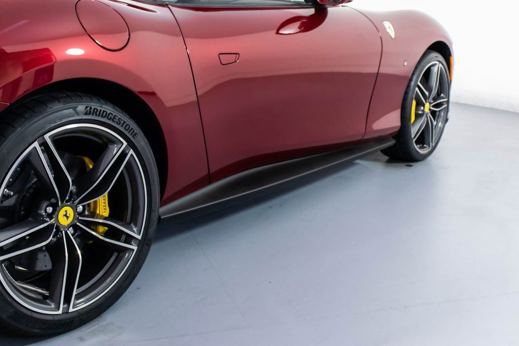 Certified 2025 Ferrari Roma Spider image 20