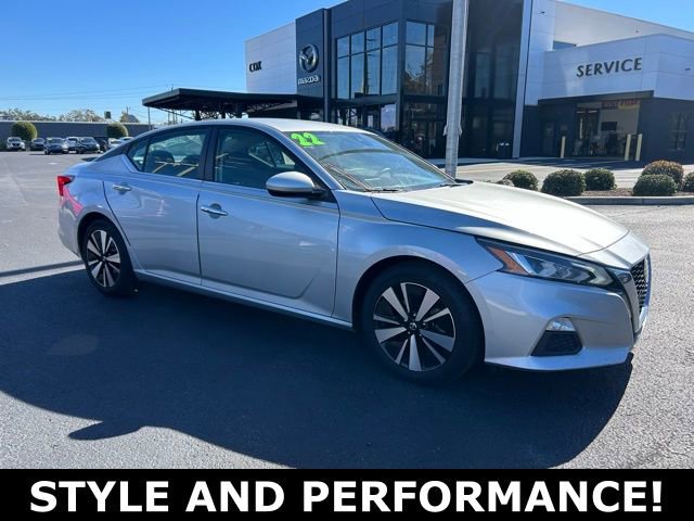 Used 2022 Nissan Altima 2.5 SV