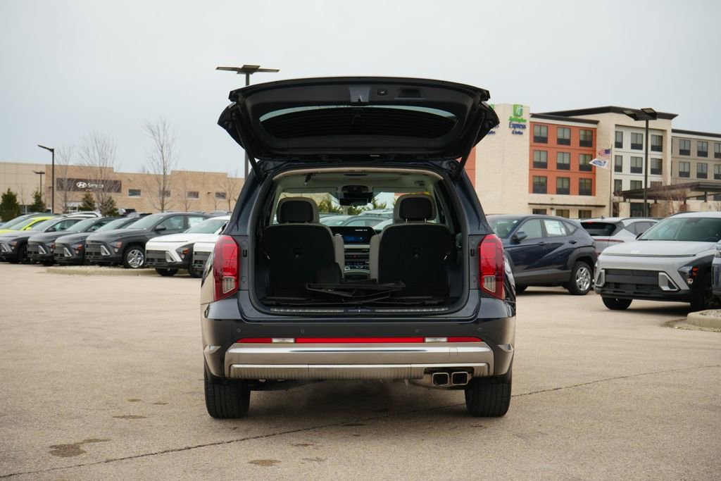 Used 2025 Hyundai Palisade Calligraphy image 11