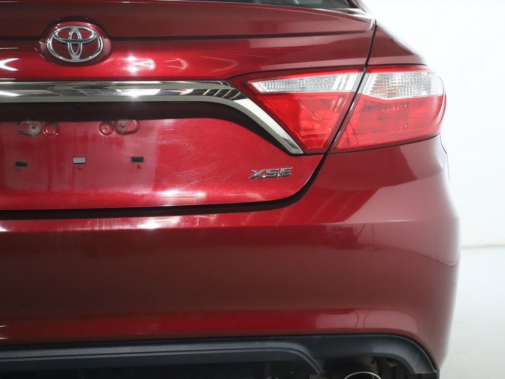 Used 2015 Toyota Camry XSE image 44