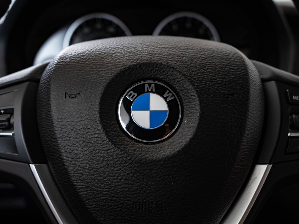 Used 2016 BMW X3 xDrive28i AWD/4WD image 30