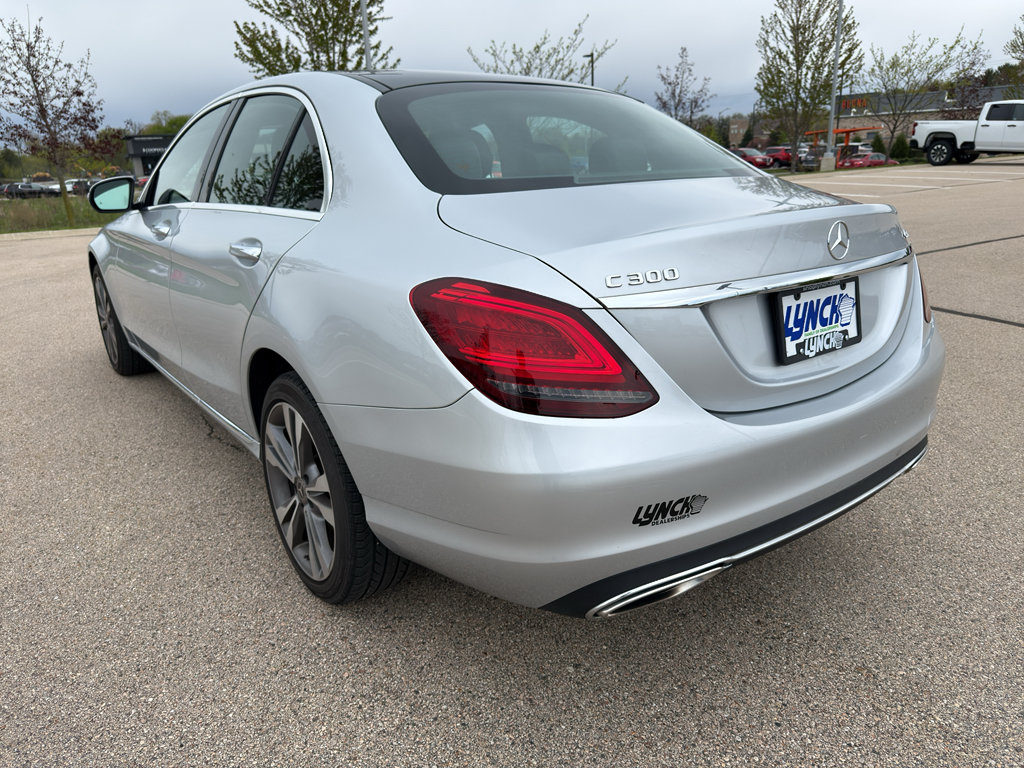 Used 2021 Mercedes-Benz C 300 4MATIC Sedan image 3