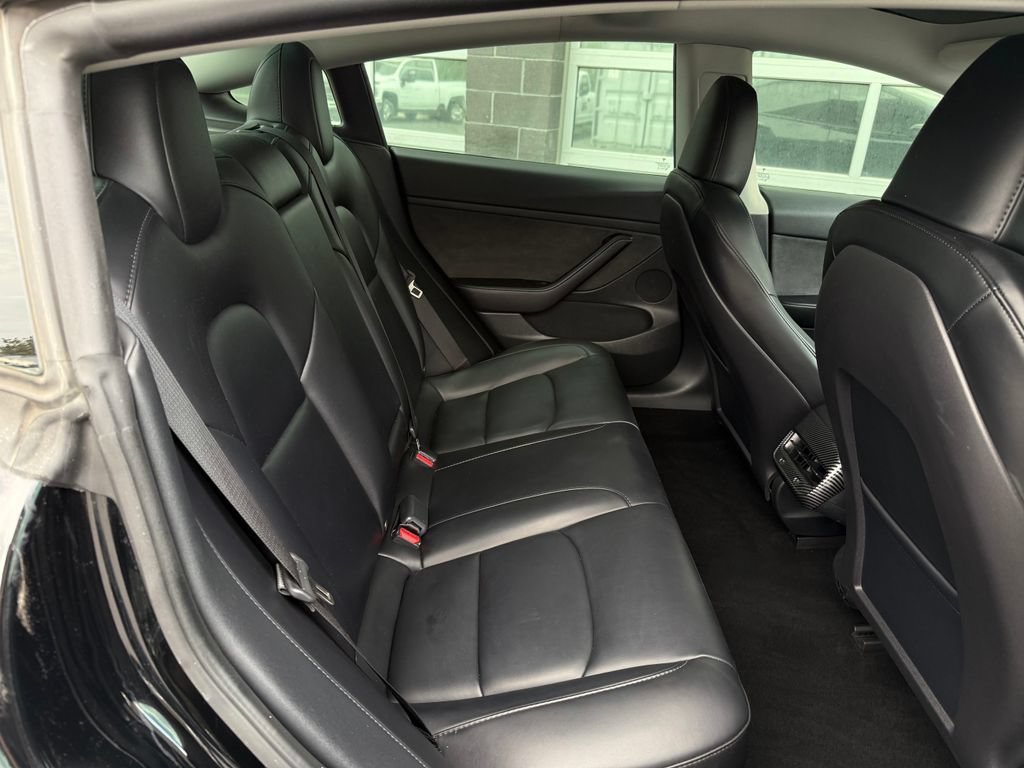 Used 2023 Tesla Model 3 Performance AWD/4WD image 31