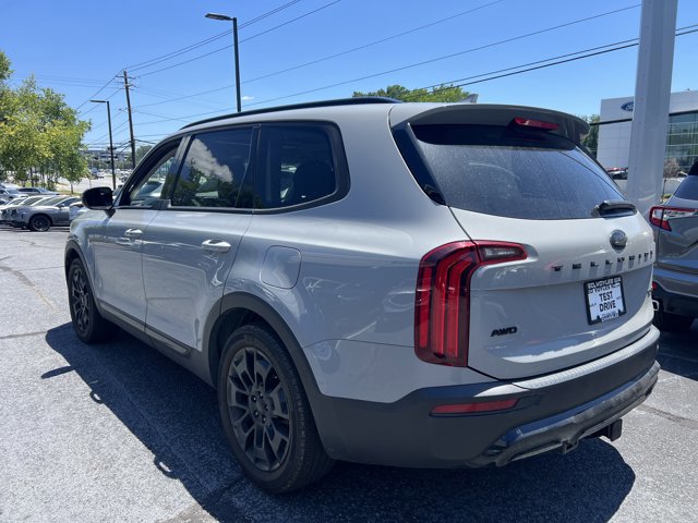 Certified 2021 Kia Telluride EX w/ EX Premium Package AWD/4WD image 3