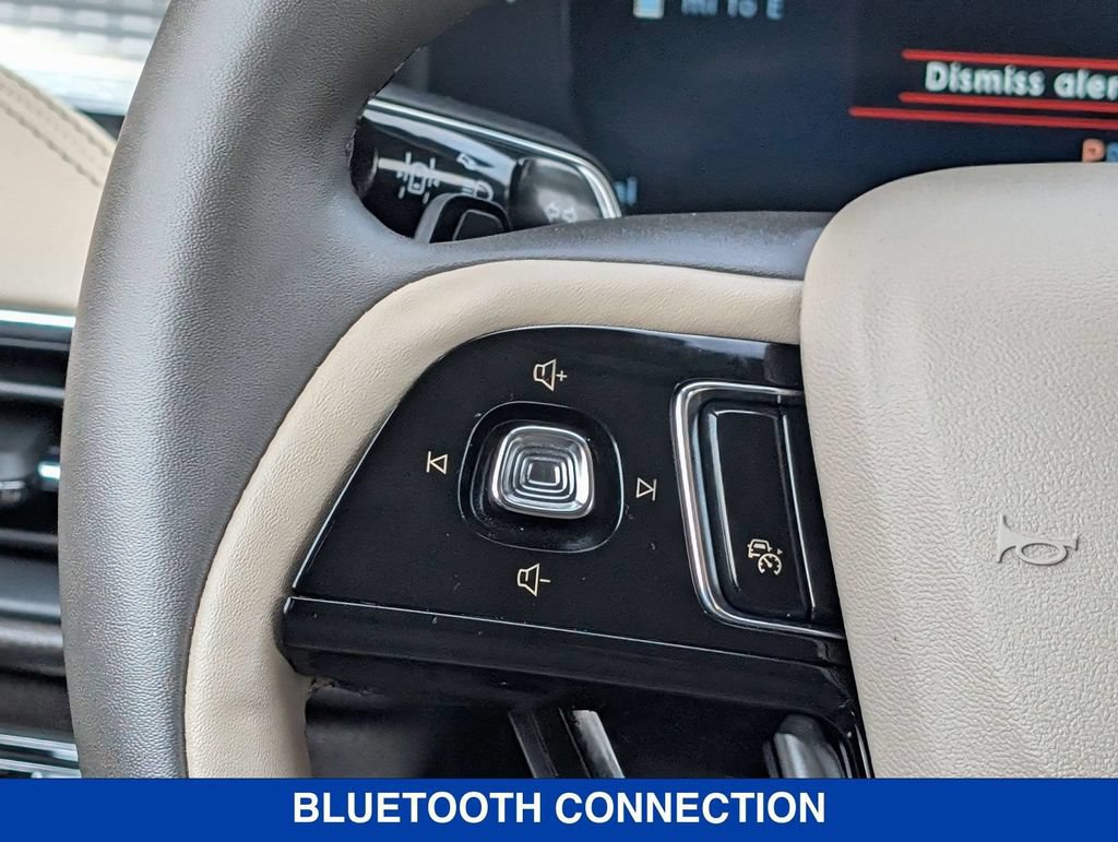 Used 2024 Lincoln Corsair AWD image 20