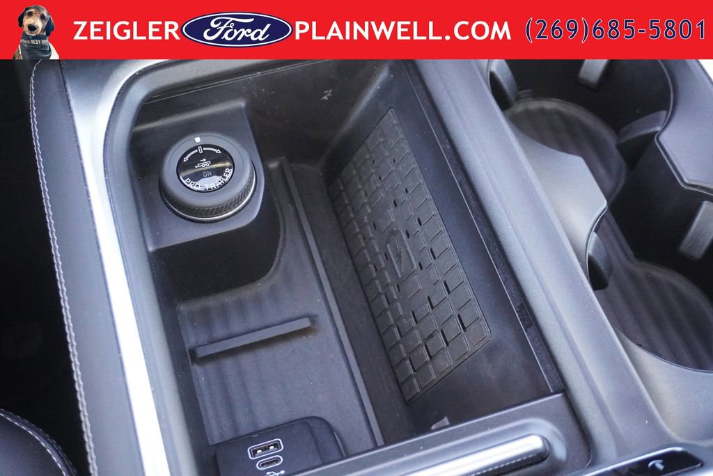 Used 2025 Ford Expedition Max Platinum AWD/4WD image 28
