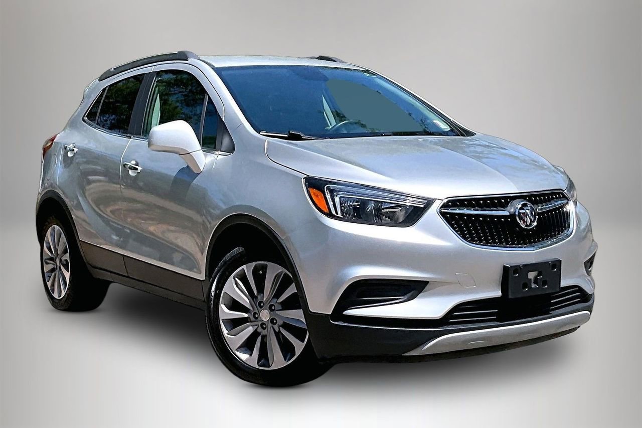 Used 2020 Buick Encore Preferred FWD image 2